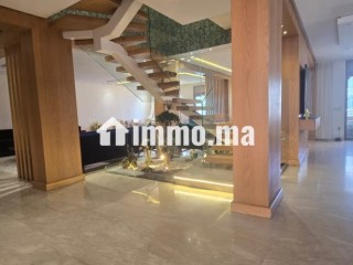 Magnifique Duplex En Vente Rénové à Racine - Appartement à vendre - Casablanca