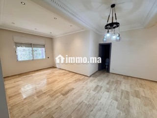 Appartement à louer à Gauthier. 2 chambres. Fenêtres avec double vitrage et porte blindée - Appartement à louer - Casablanca