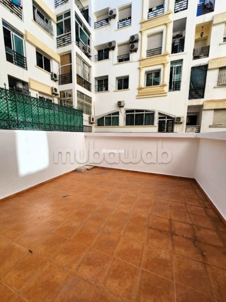 Trés Joli Appart vide 130m2 à Quartier Benjdia - Location Immobilier - Casablanca - photo 1