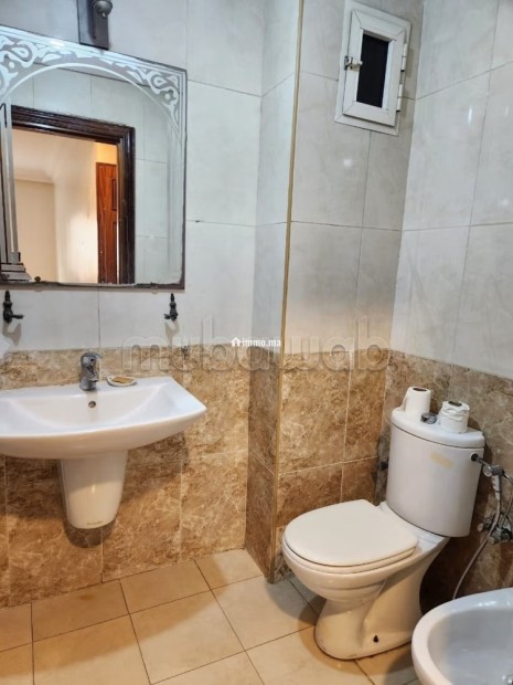 Trés Joli Appart vide 130m2 à Quartier Benjdia - Location Immobilier - Casablanca - photo 5