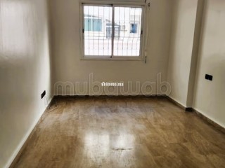 Trés Joli Appart vide 130m2 à Quartier Benjdia - Appartement à louer - Casablanca