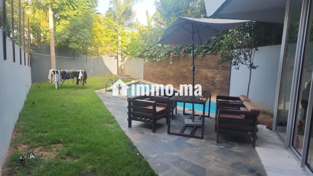 Villa meublée 3 chambres avec piscine à la Ville Verte - Location Immobilier - Bouskoura - photo 3