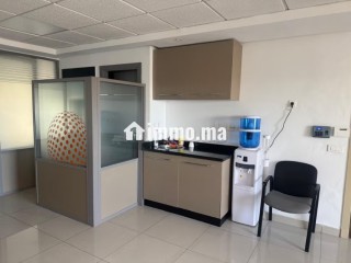 Bureau moderne entièrement équipé à ain diab - Bureau à louer - Casablanca