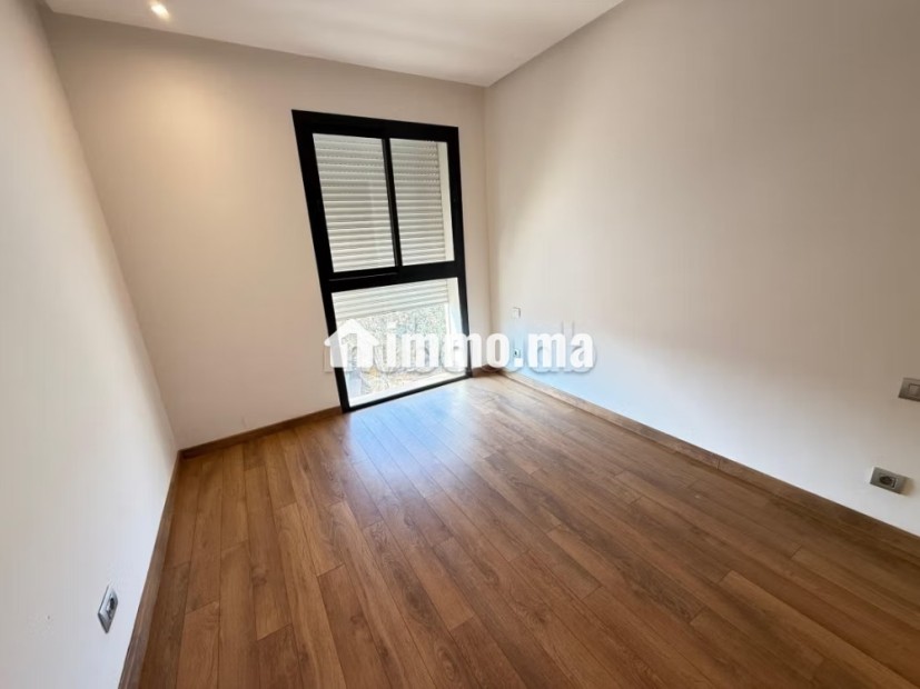 Très bel appartement à louer à hay riad - Location Immobilier - Rabat - photo 7