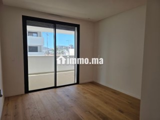 Appartement neuf avec terrasse CFC - Appartement à louer - Casablanca