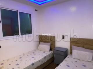 Location d'un appartement à Hay Mohammadi. 2 belles chambres. Jardin et garage - Appartement à vendre - Agadir