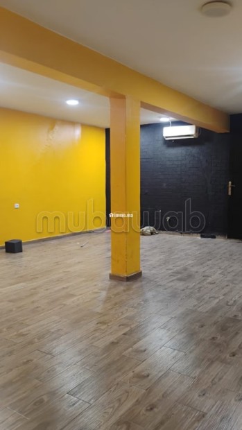 À louer: Magasin bien aménagé sur deux niveaux à Guéliz - Location Immobilier - Marrakech - photo 2