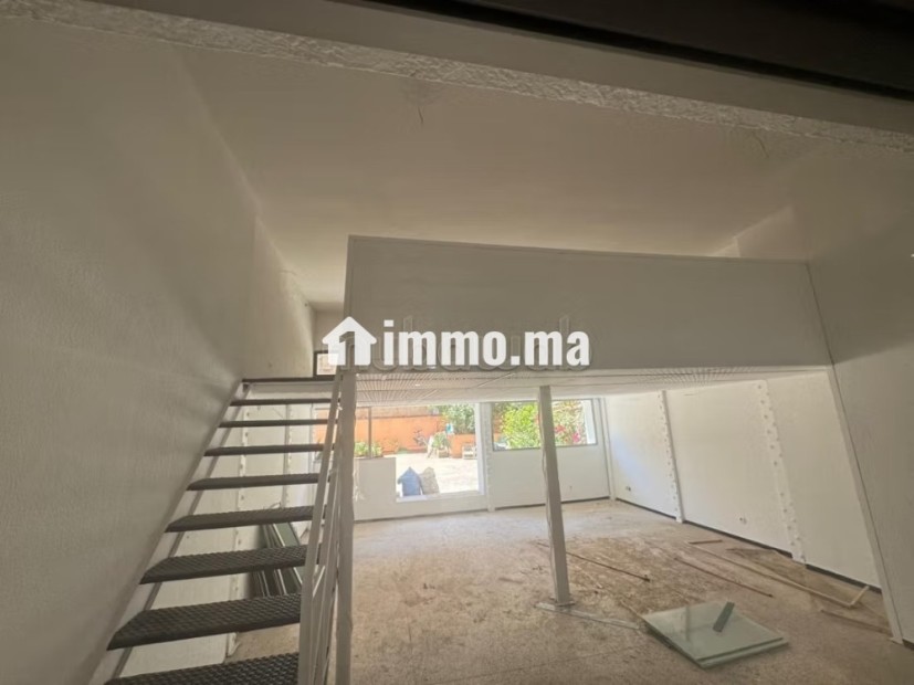 Magasin dans une galerie commerciale à louer à 5min de la gare refait à neuf - Location Immobilier - Marrakech - photo 4