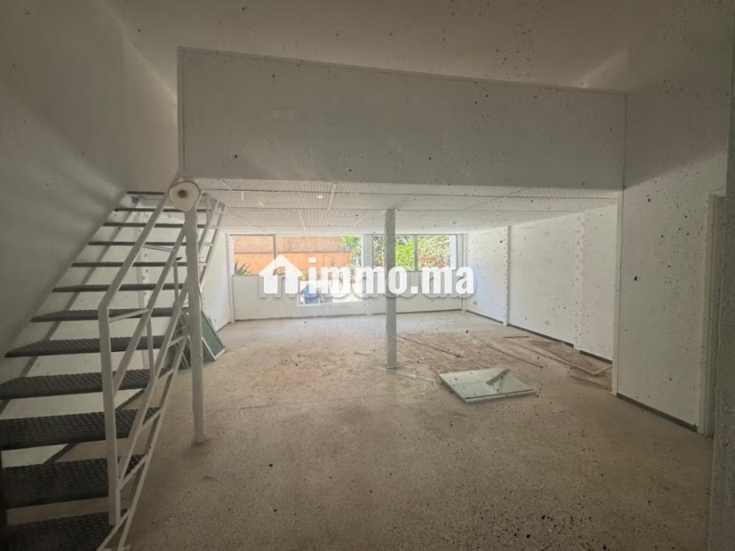 Magasin dans une galerie commerciale à louer à 5min de la gare refait à neuf - Location Immobilier - Marrakech - photo 5