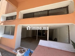 Magasin dans une galerie commerciale à louer à 5min de la gare refait à neuf - Appartement à louer - Marrakech