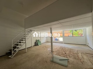 Magasin dans une galerie commerciale à louer à 5min de la gare refait à neuf - Appartement à louer - Marrakech