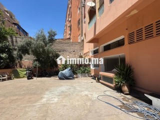 Magasin dans une galerie commerciale à louer à 5min de la gare refait à neuf - Appartement à louer - Marrakech