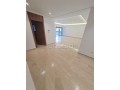 Location Appartement moderne neuf Vide - miniature 1