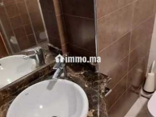 2 chambres salon vide belvédere - Appartement à louer - Casablanca