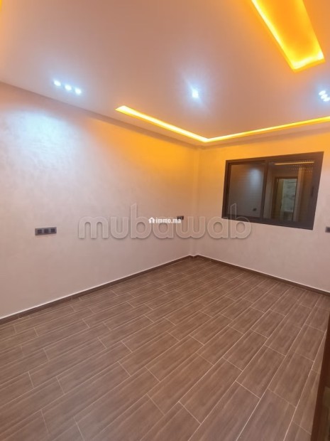 Vente d'un bel appartement à Hay Lmkansa. Superficie 100 m². Bien meublé - Vente Immobilier - Casablanca - photo 2