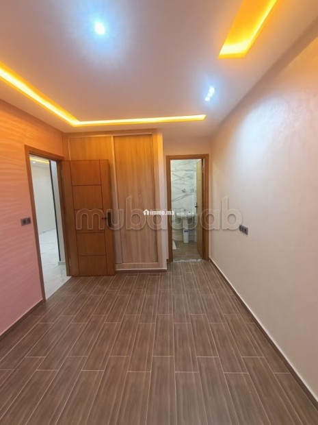 Vente d'un bel appartement à Hay Lmkansa. Superficie 100 m². Bien meublé - Vente Immobilier - Casablanca - photo 3