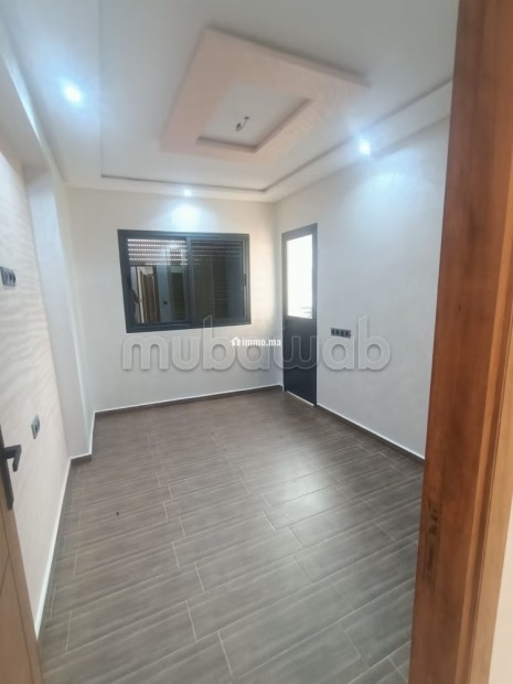 Vente d'un bel appartement à Hay Lmkansa. Superficie 100 m². Bien meublé - Vente Immobilier - Casablanca - photo 4