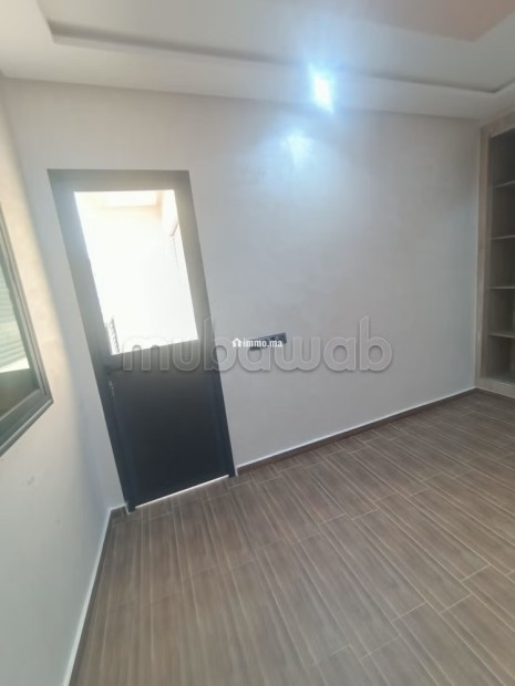 Vente d'un bel appartement à Hay Lmkansa. Superficie 100 m². Bien meublé - Vente Immobilier - Casablanca - photo 5