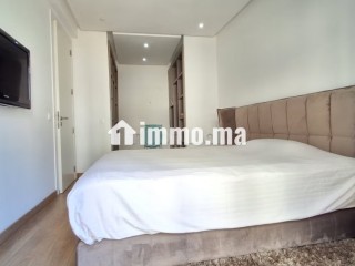 Magnifique studio meublé à louer sur Racine - Appartement à louer - Casablanca