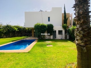 Villa de luxe à louer à Californie. 4 chambres agréables. Piscine et cheminée - Villa à louer - Casablanca