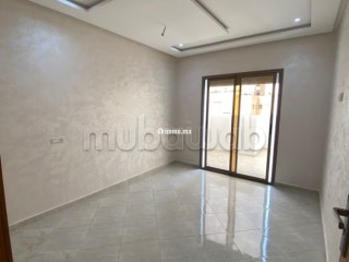 Appartement à l'achat à La Ville Haute. 2 belles chambres. Système de parabole et résidence sécurisée - Appartement à vendre - Kenitra