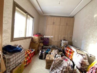 Appartement à l'achat à La Ville Haute. 2 belles chambres. Système de parabole et résidence sécurisée - Appartement à vendre - Kenitra