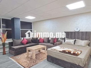 Très bel appartement en location à El Hadadda. 1 chambre. Porte blindée et résidence sécurisée - Appartement à louer - Kenitra