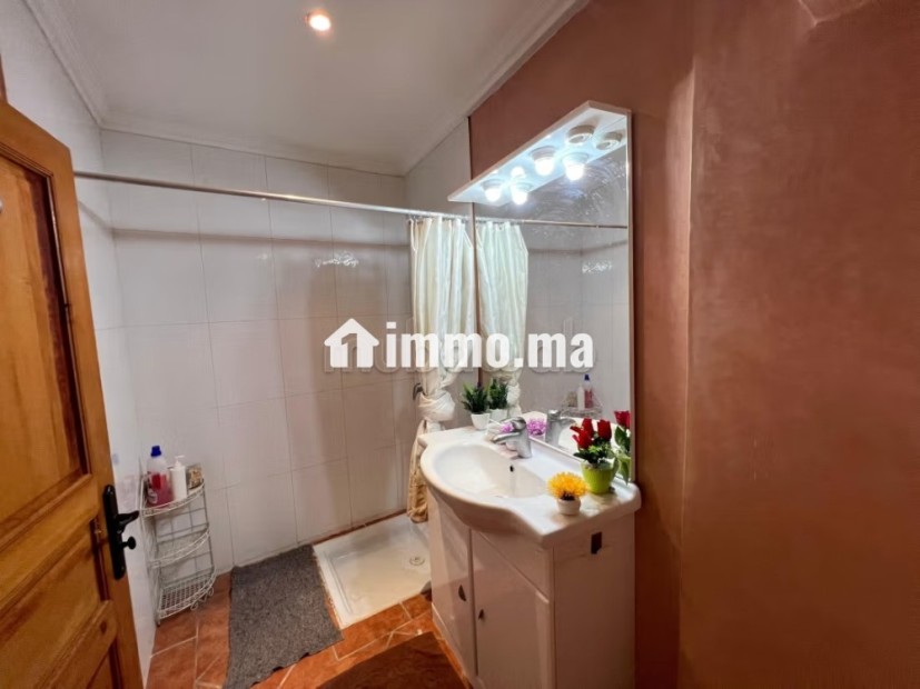 Très bel appartement en location à Camp Al Ghoul. 2 pièces. Bien meublé - Location Immobilier - Marrakech - photo 2