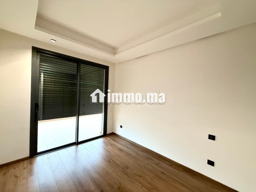 En Location Vide: Appartement 3 Chambres avec terrasse au CFC,
Casablanca - Location Immobilier - Casablanca - photo 6