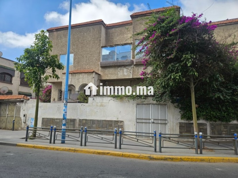 Vente villa de luxe à Californie. 7 pièces confortables. Cheminée et concierge - Vente Immobilier - Casablanca - photo 1
