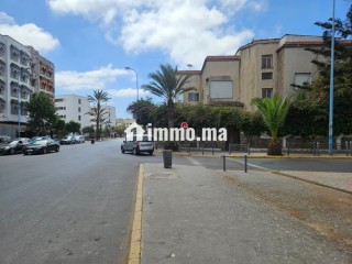 Vente villa de luxe à Californie. 7 pièces confortables. Cheminée et concierge - Villa à vendre - Casablanca