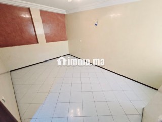 Appartement 180m² Vide avec 4 chambres à 2 Mars - Appartement à louer - Casablanca