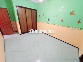 Appartement 180m² Vide avec 4 chambres à 2 Mars - Appartement à louer - Casablanca