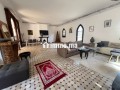Beau riad en location à Ennakhil Palmeraie.
Superficie 300 m².
Meublé - miniature 1