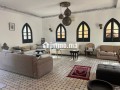 Beau riad en location à Ennakhil Palmeraie.
Superficie 300 m².
Meublé - miniature 2
