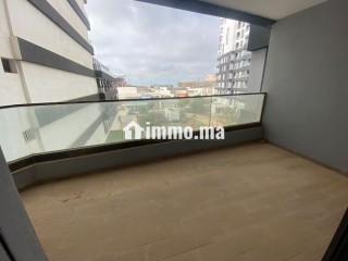 Appartement 2 chambres avec terrasse à CFC - Appartement à louer - Casablanca