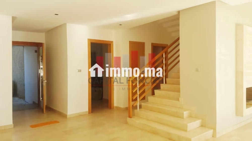 Charme et confort sur le golf - Location Immobilier - Bouskoura - photo 5