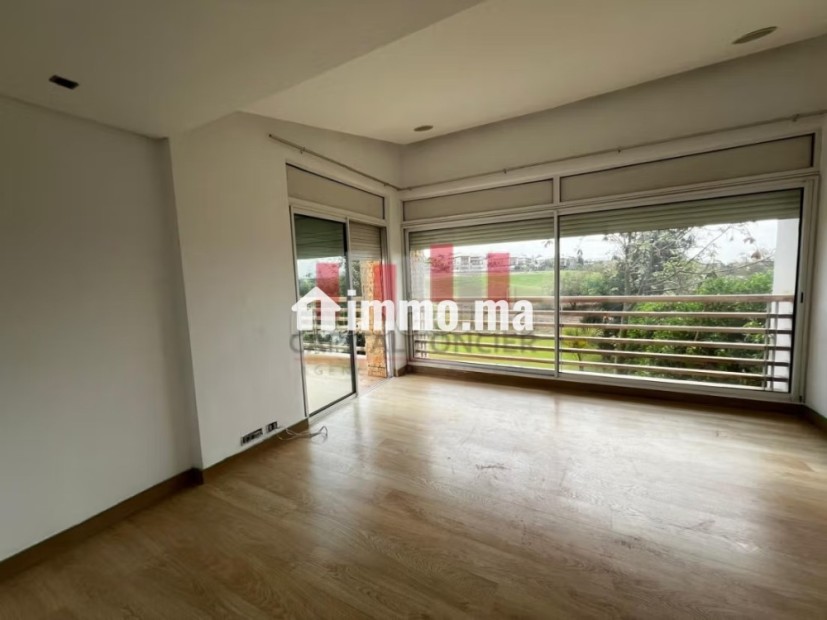 Charme et confort sur le golf - Location Immobilier - Bouskoura - photo 8