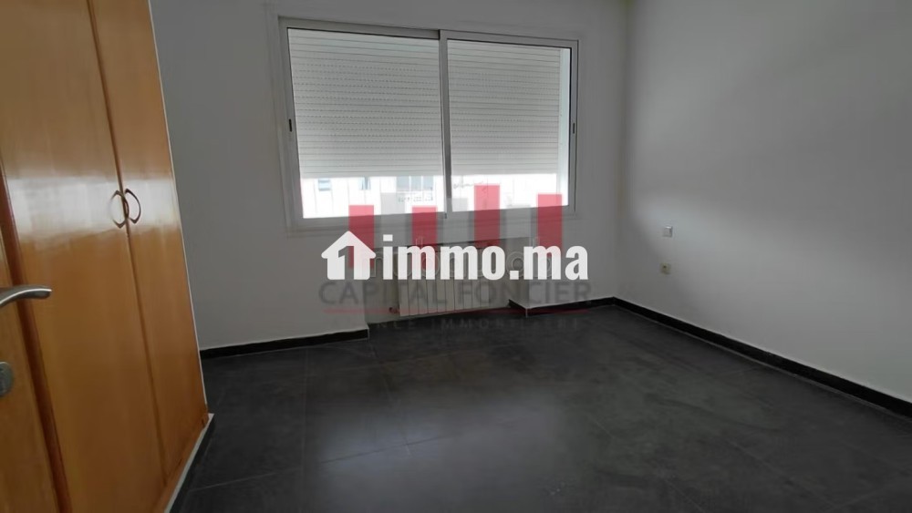 Grande villa proche plage - Location Immobilier - Dar Bouazza - photo 5