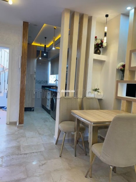 Location saisonnière à Saïdia.
Surface de 86 m².
Double vitrage et chauffage central - Vente Immobilier - Saidia - photo 2