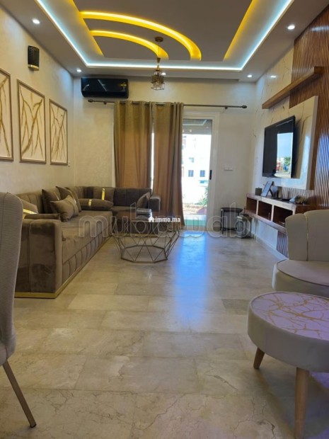 Location saisonnière à Saïdia.
Surface de 86 m².
Double vitrage et chauffage central - Vente Immobilier - Saidia - photo 3