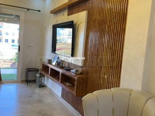 Location saisonnière à Saïdia.
Surface de 86 m².
Double vitrage et chauffage central - Appartement à vendre - Saidia