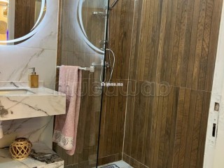 Location saisonnière à Saïdia.
Surface de 86 m².
Double vitrage et chauffage central - Appartement à vendre - Saidia