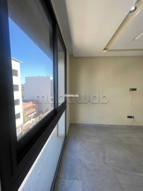 Studio vide à louer au quartier les Hôpitaux - Location Immobilier - Casablanca - photo 3