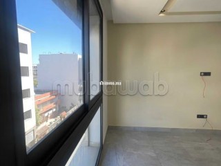 Studio vide à louer au quartier les Hôpitaux - Appartement à louer - Casablanca