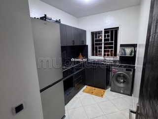 Appartements à louer à Béni Mellal. Superficie 98 m². Salon Marocain, sécurité - Appartement à vendre - Beni Mellal