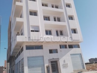 Appartement à vendre à Sidi Allal El Bahraoui. 2 belles chambres. Belle terrasse - Appartement à vendre - Autre