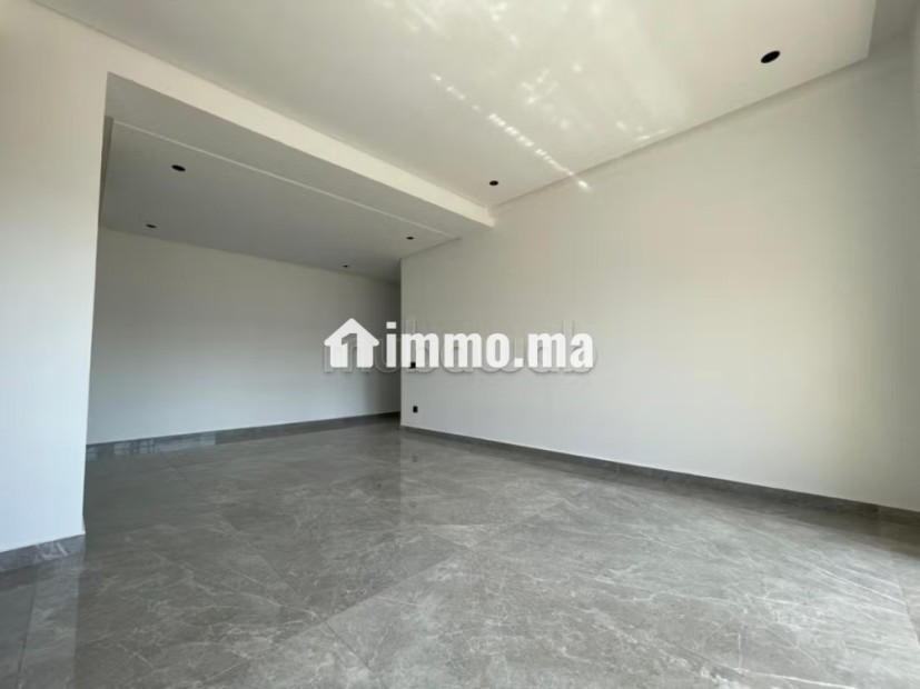 Tres jolie appartement vide en location sur cfc - Location Immobilier - Casablanca - photo 3