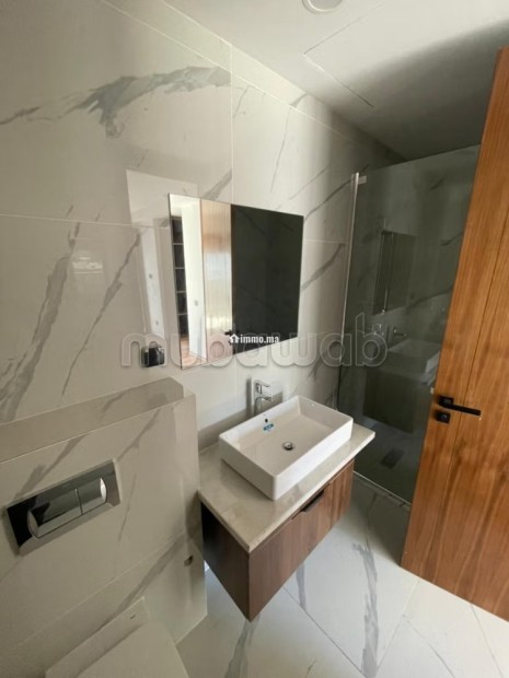 Tres jolie appartement vide en location sur cfc - Location Immobilier - Casablanca - photo 6