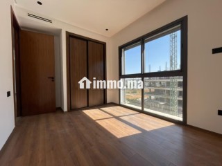 Tres jolie appartement vide en location sur cfc - Appartement à louer - Casablanca
